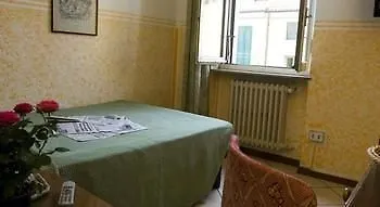 **  Hotel La Pace ミラノ イタリア